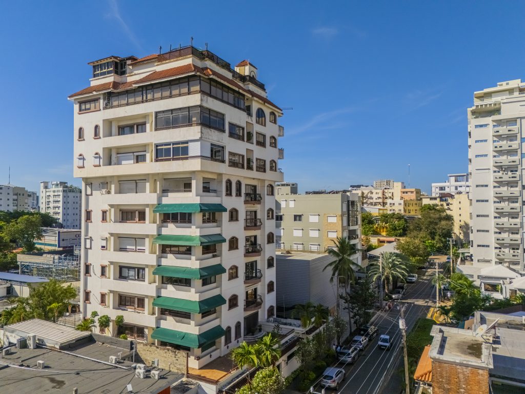 Elegancia y Confort en el Corazón de Naco
