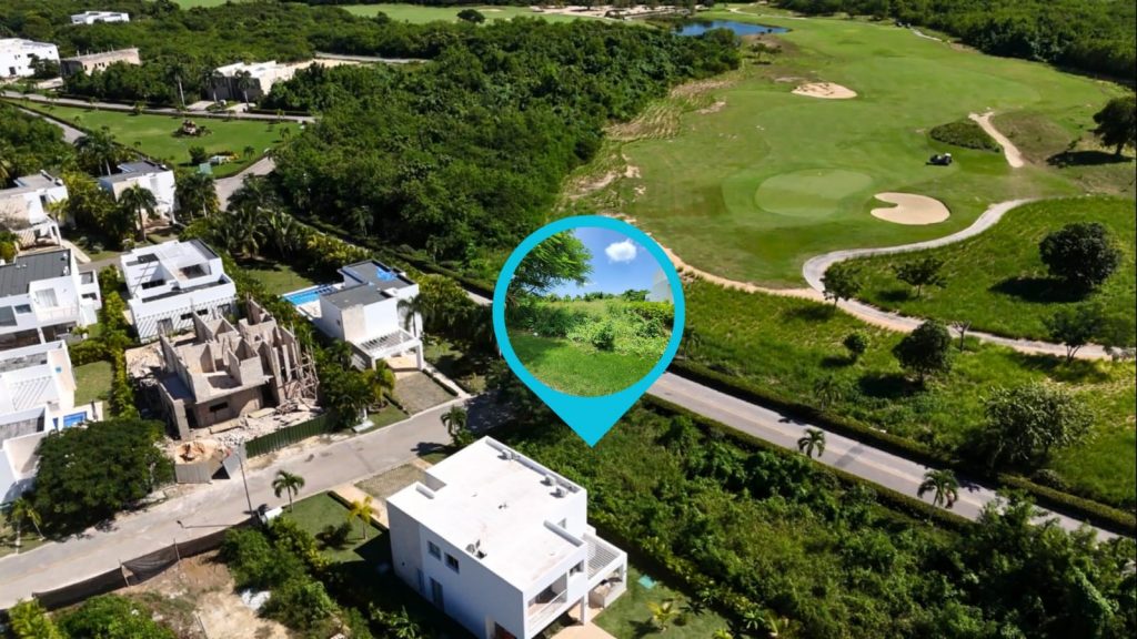 Solar a pasos de la playa en Playa Nueva Romana