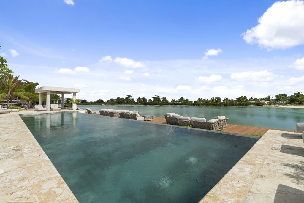 Apartamento en Venta en Vista Cana – Vive el Estilo de Vida Resort que Mereces